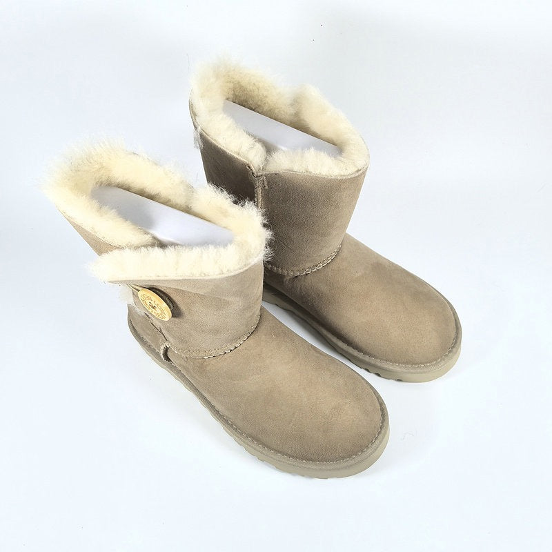 UGG Bailey Button II
