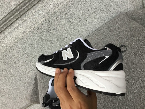 NEW BALANCE 530
