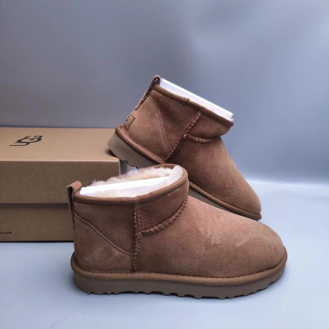 UGG Classic Ultra Mini
