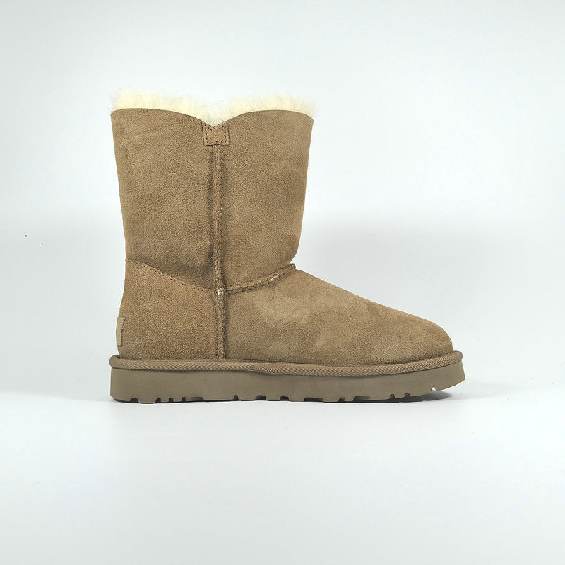 UGG Bailey Button II