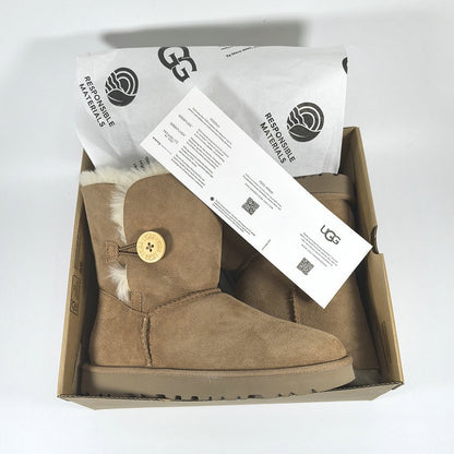 UGG Bailey Button II