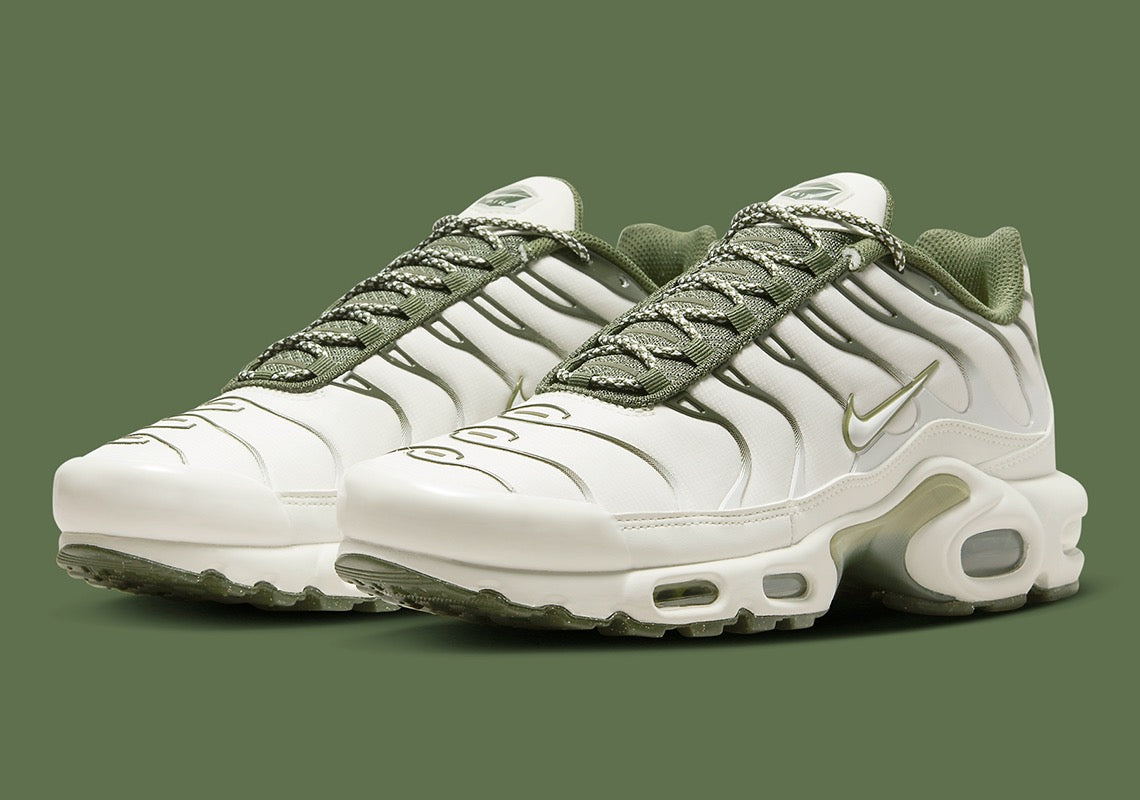 NIKE Air Max Plus TN
