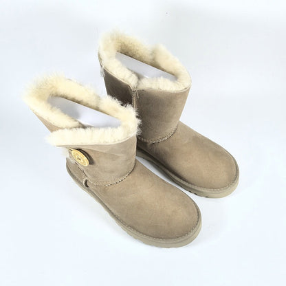 UGG Bailey Button II