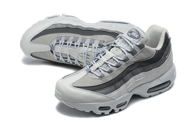 NIKE Air Max 95