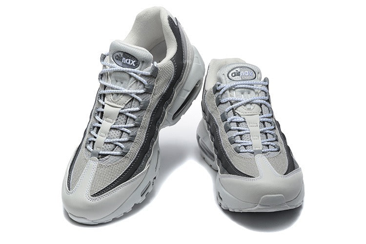 NIKE Air Max 95