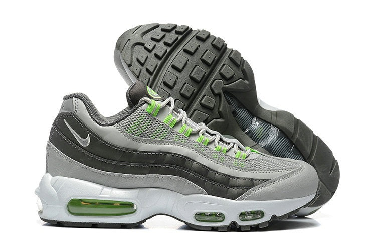 NIKE Air Max 95