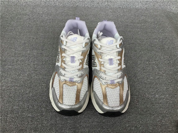 NEW BALANCE 530
