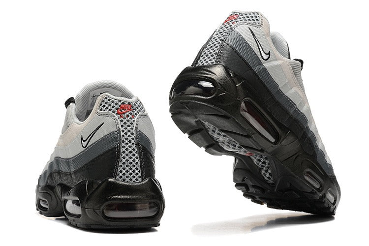NIKE Air Max 95