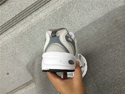 NEW BALANCE 530