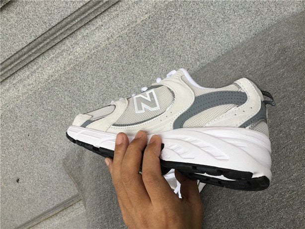 NEW BALANCE 530