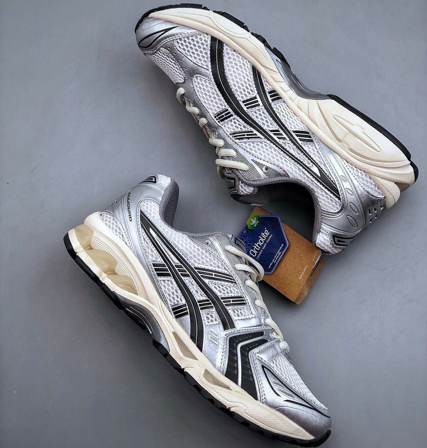 ASICS Gel-Kayano 14