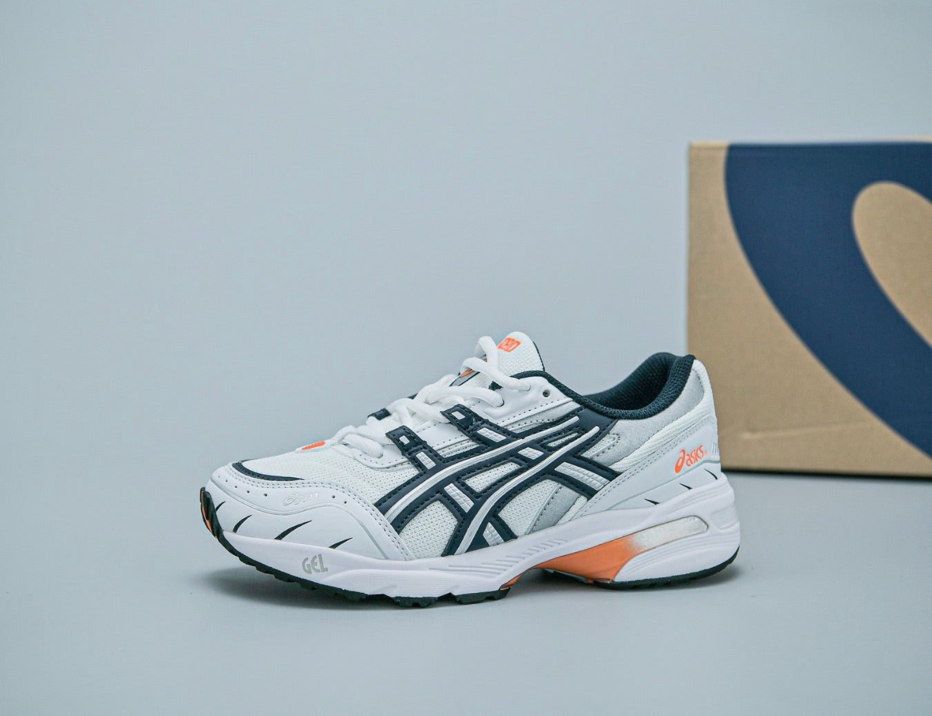 ASICS GEL-1090