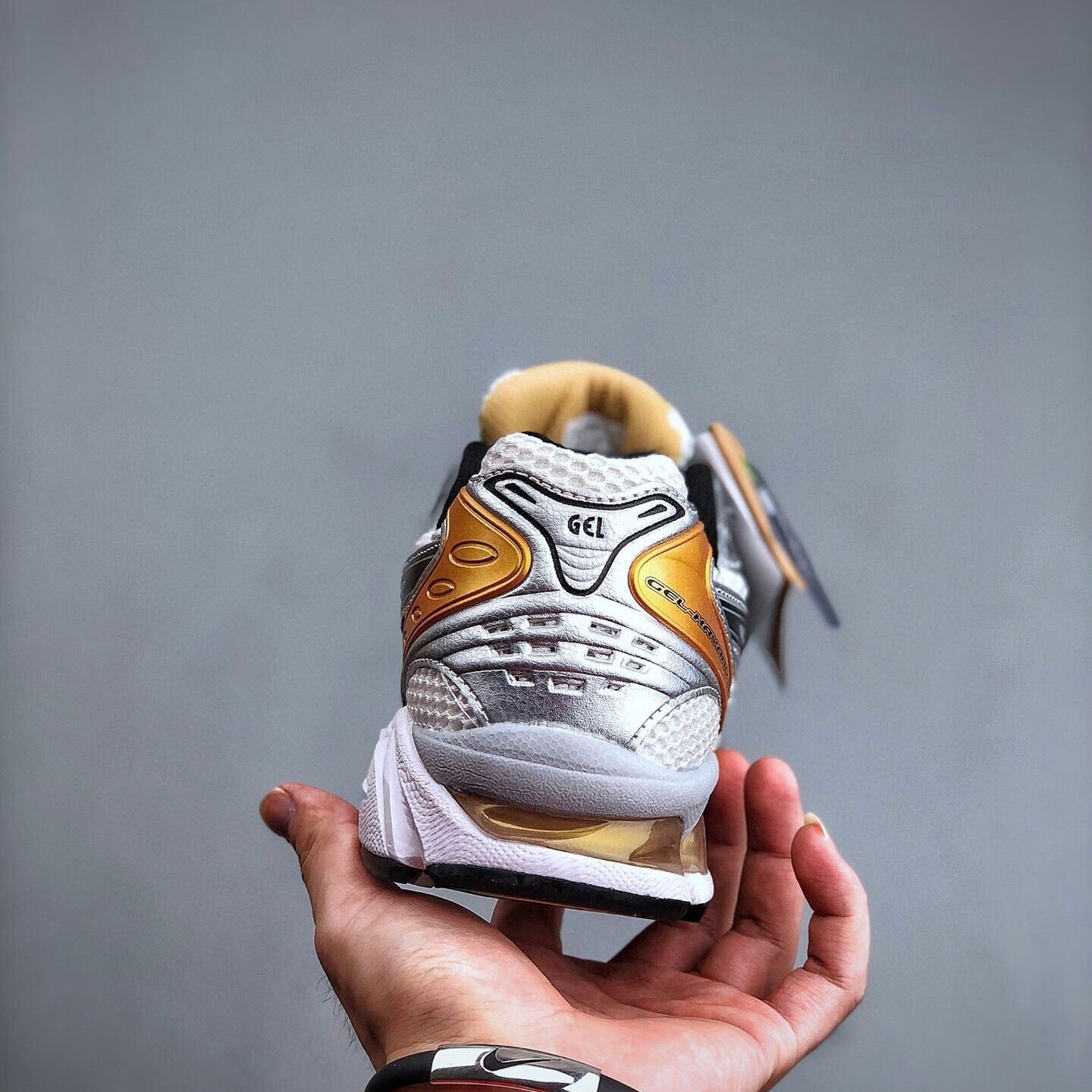 ASICS Gel-Kayano 14