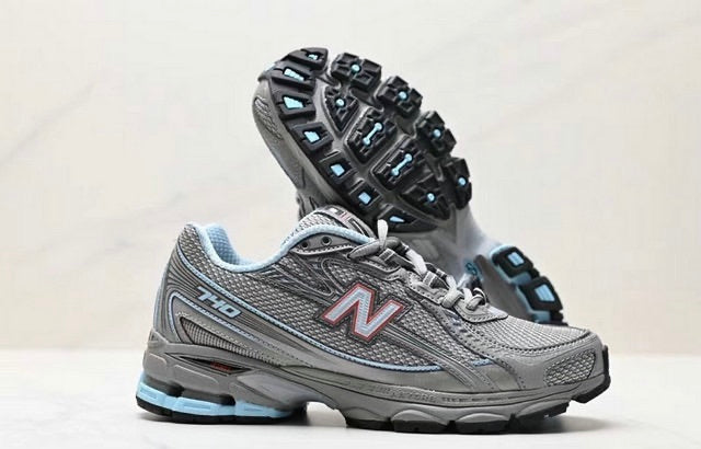 NEW BALANCE 740