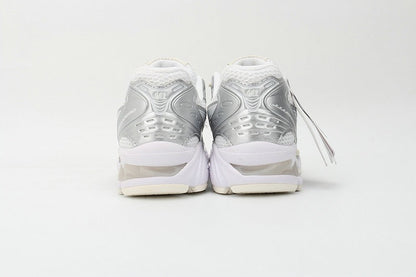 ASICS Gel-Kayano 14