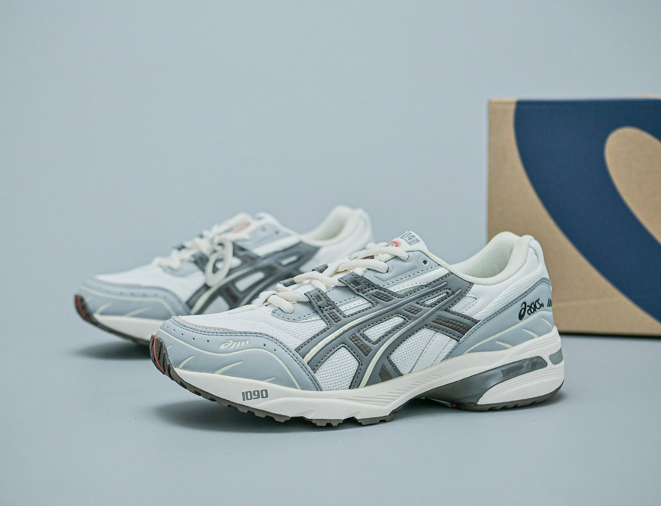 ASICS GEL-1090