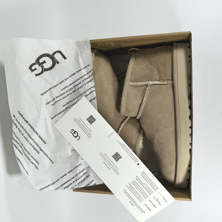 UGG Classic Ultra Mini