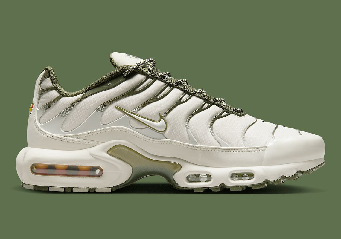 NIKE Air Max Plus TN